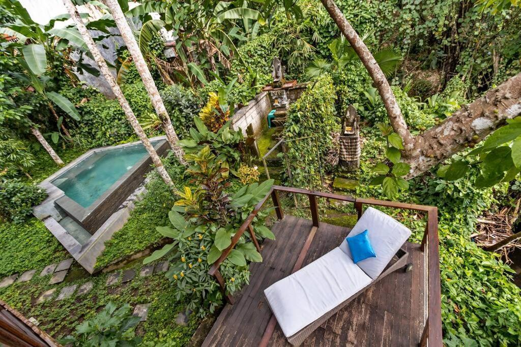 Treehouse With Private Pool Near Yogabarn - In Center Vakantiehuis